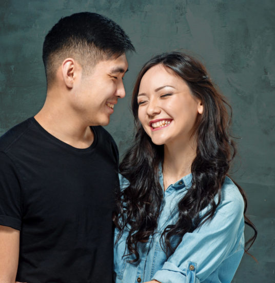 KOREAN COUPLE SMILING DC DISTRICT WASHINGTON