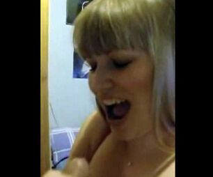 inexperienced blond cougar oral job